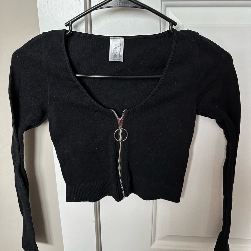 Black Cropped Long Sleeve